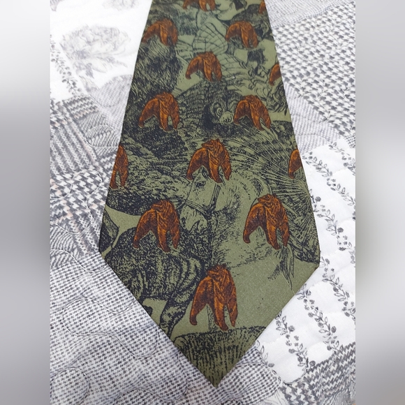 Gianfranco Ferre Vintage Animal Print Tie - Picture 2 of 8